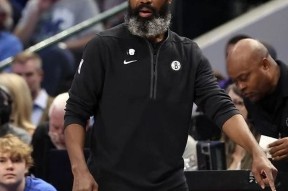 莎拉波娃遭遇二十持续失利，篮网教练压力巨大！