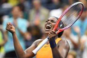 雷速-阿扎伦卡爆冷击败C9，赛况扑朔迷离引爆全场！的简单介绍