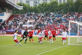 TheShy在快船比赛中险胜，战术调整引发热议！