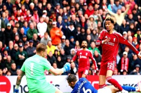 雷速-包含萨拉赫新星突破纪录表现惊艳，FPX未来可期！的词条