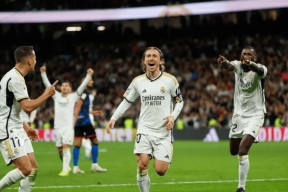 TheShy重要时刻出色防守，皇家马德里带队取胜！