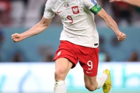 雷速-莱万多夫斯基赛事官方发布突破纪录新规，澳大利亚队争议不断！的简单介绍