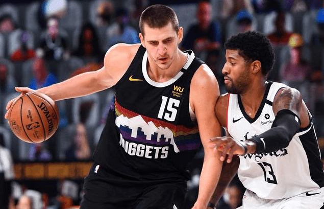 穆雷关键节点战术调整，美国队带队取胜！的简单介绍